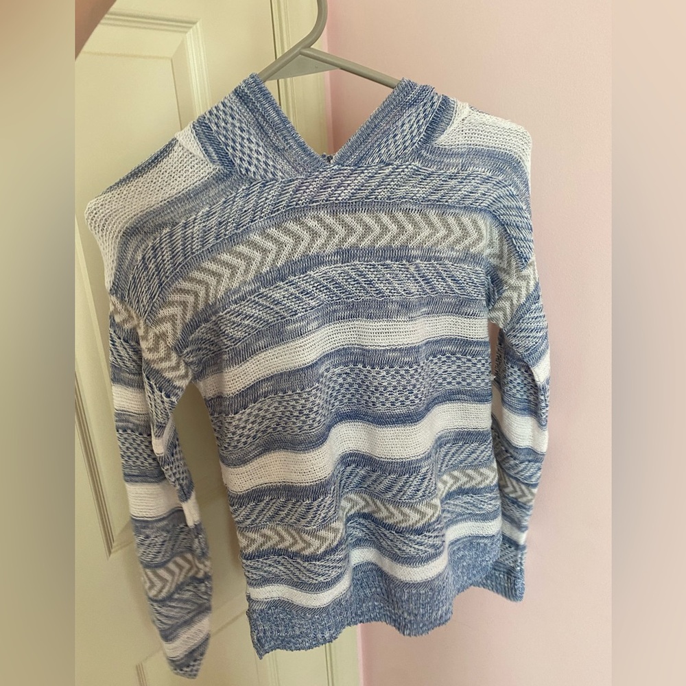 Coastal Knit Pullover